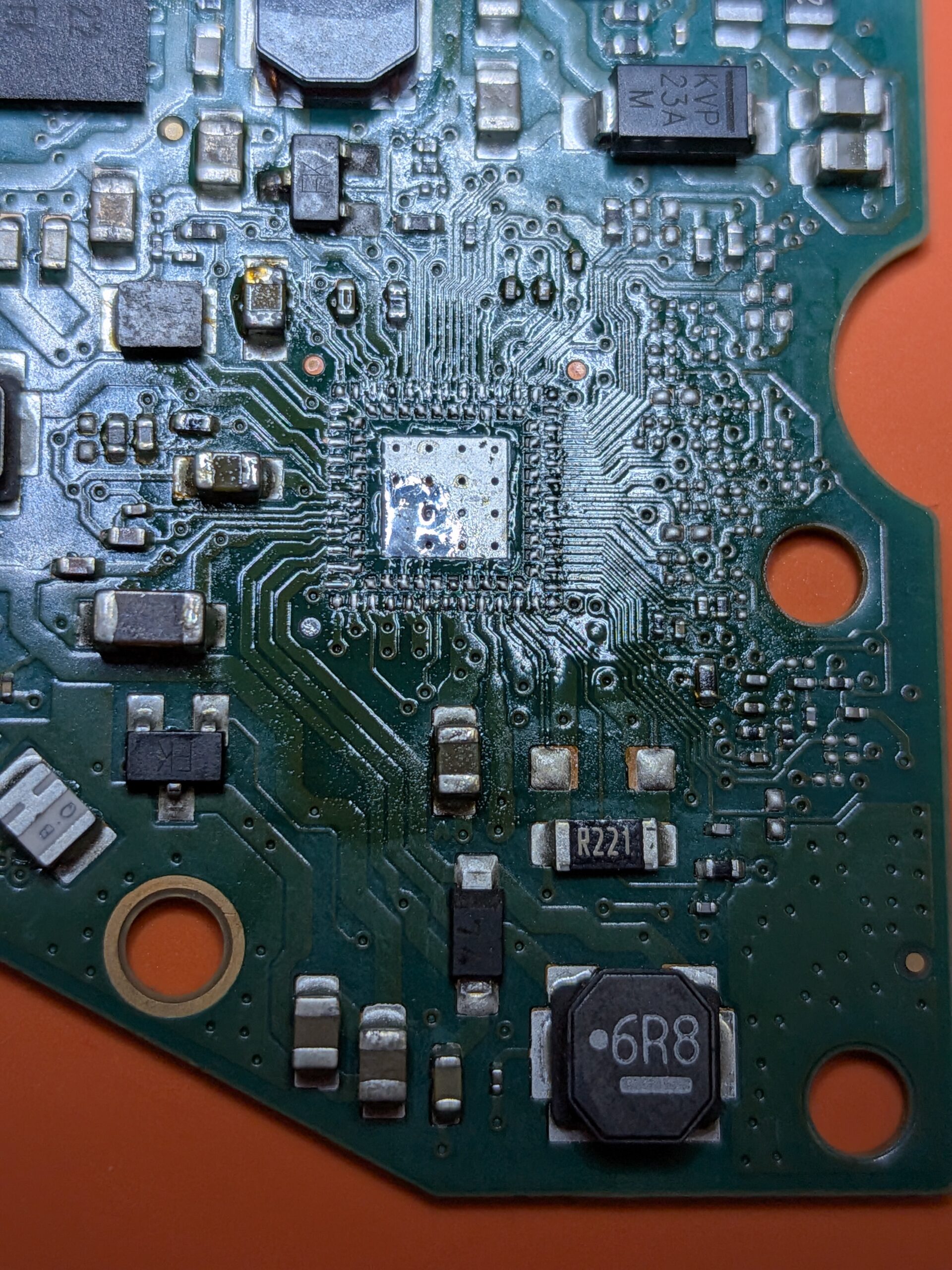 取り外し後のPCB1