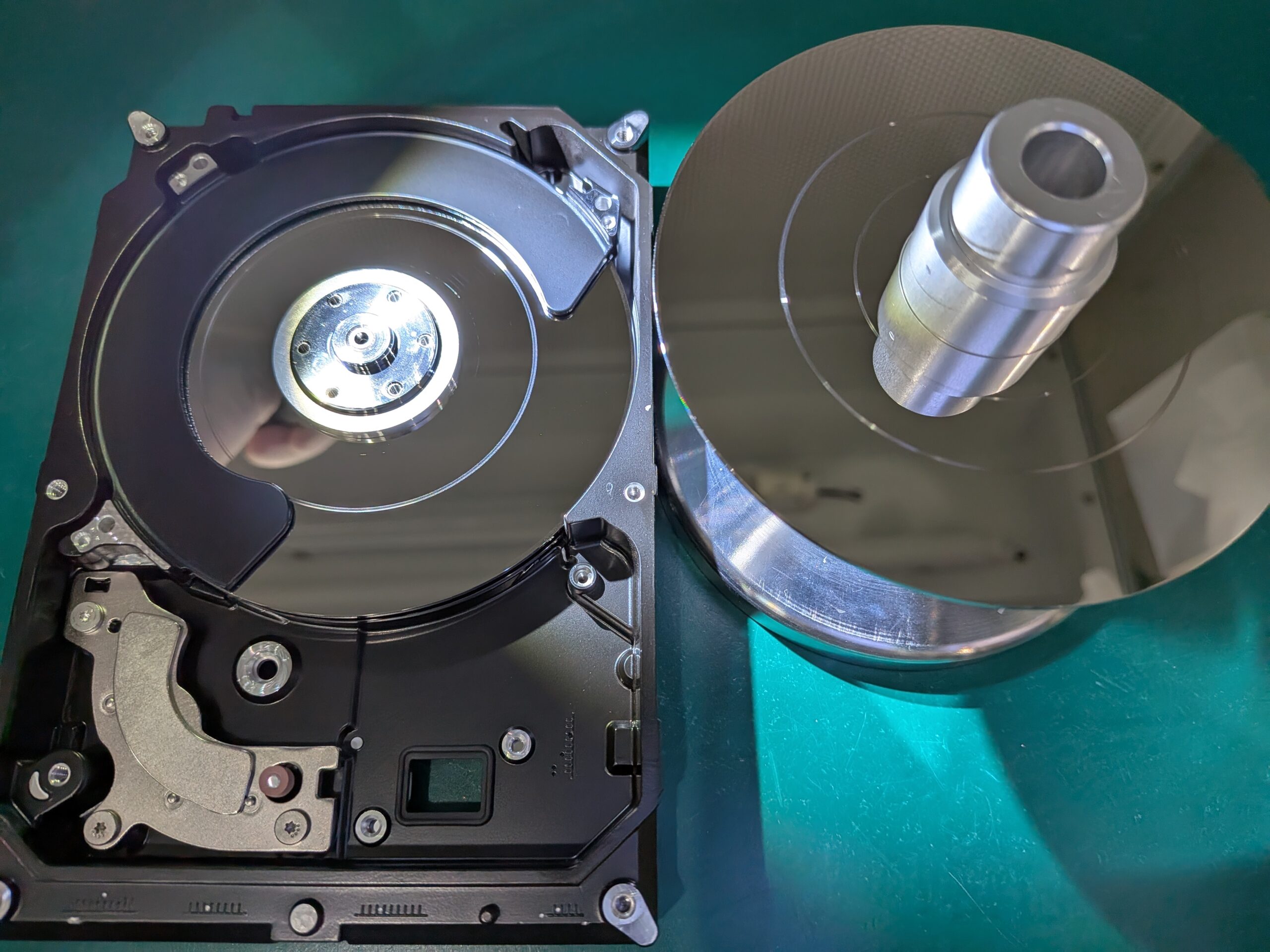 S4右とS3左の様子（スクラッチ有り その1）