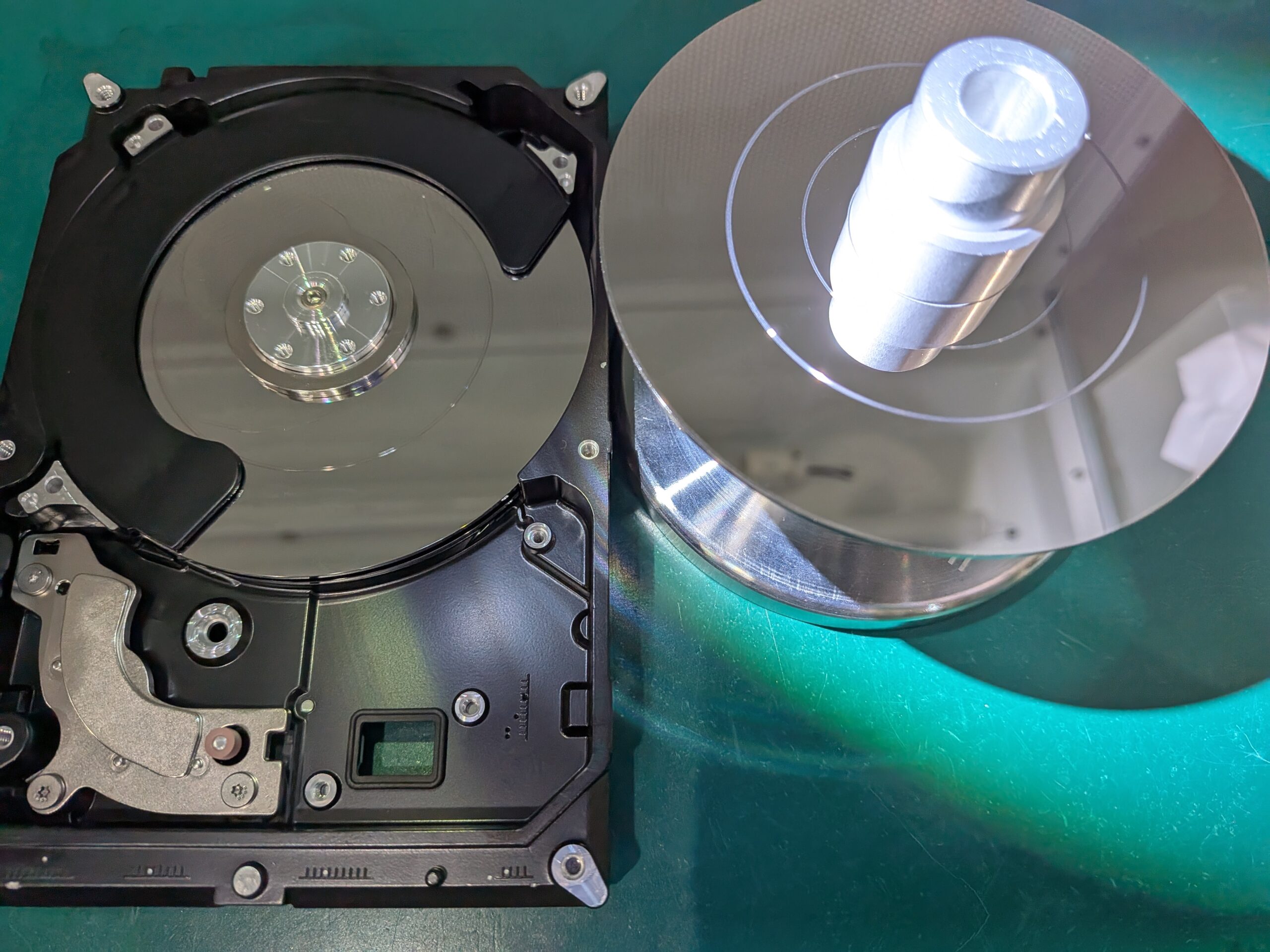 S4右とS3左の様子（スクラッチ有り その2）