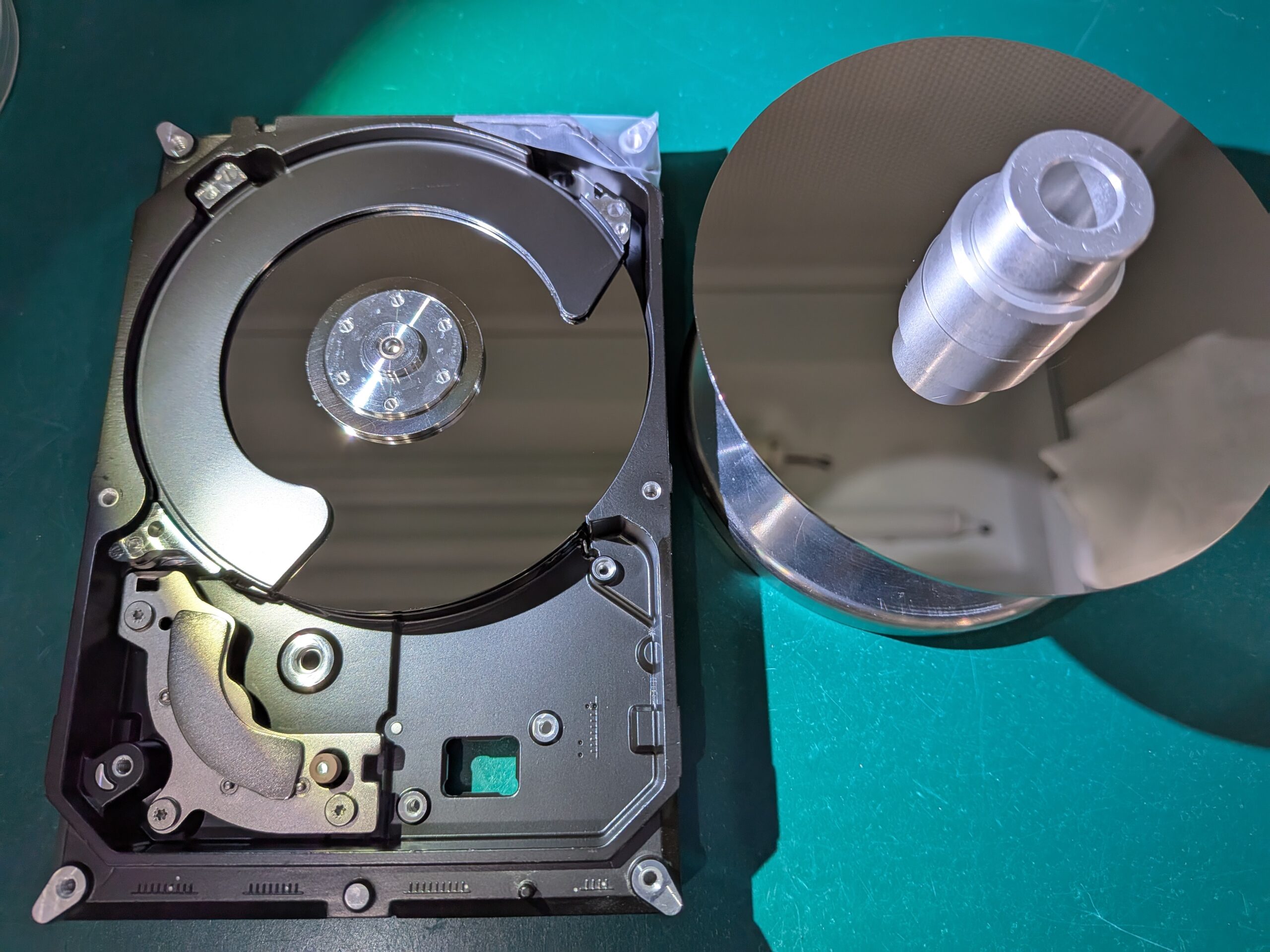 HDD開封時の内部状態