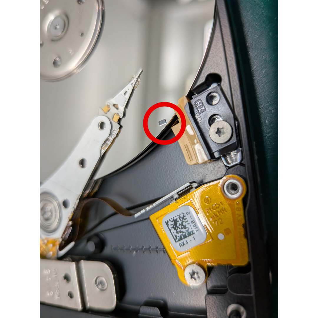 プラッターへのスライダー付着